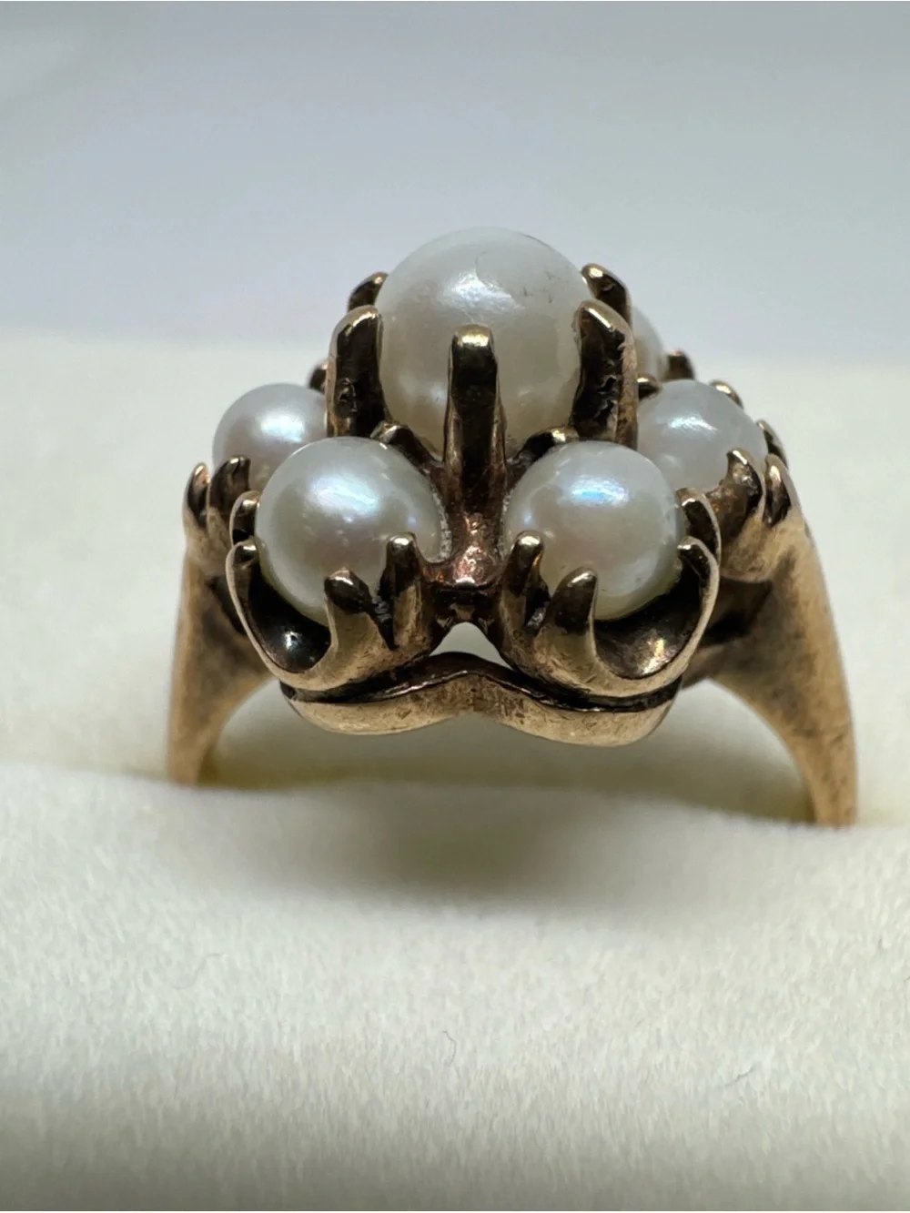 Vintage 10K Yellow Gold Pearl Flower Ring Size 5.5 Seven Pearls Claw 3.8g